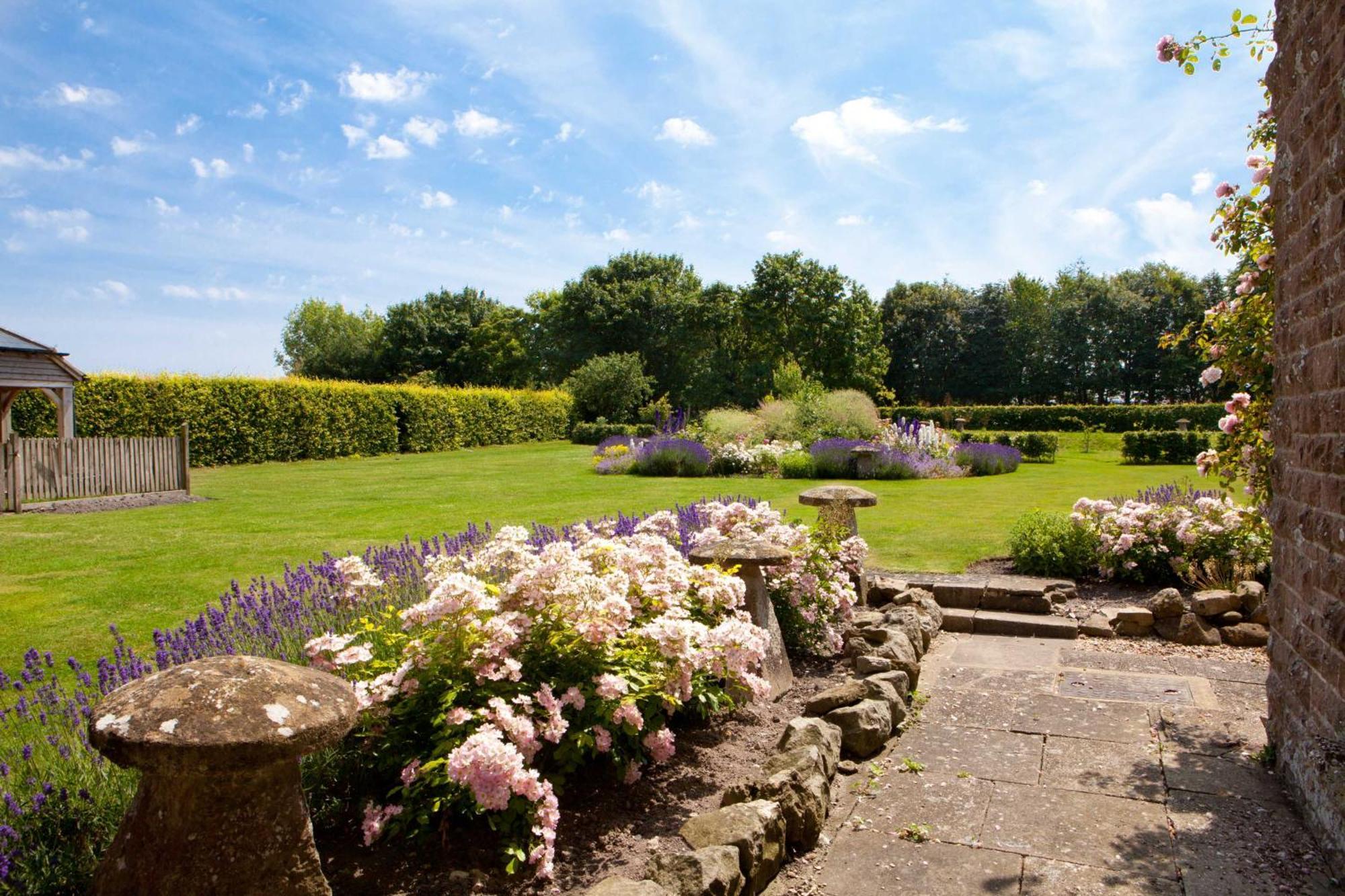 Overtown Manor Bed And Breakfast Swindon Buitenkant foto