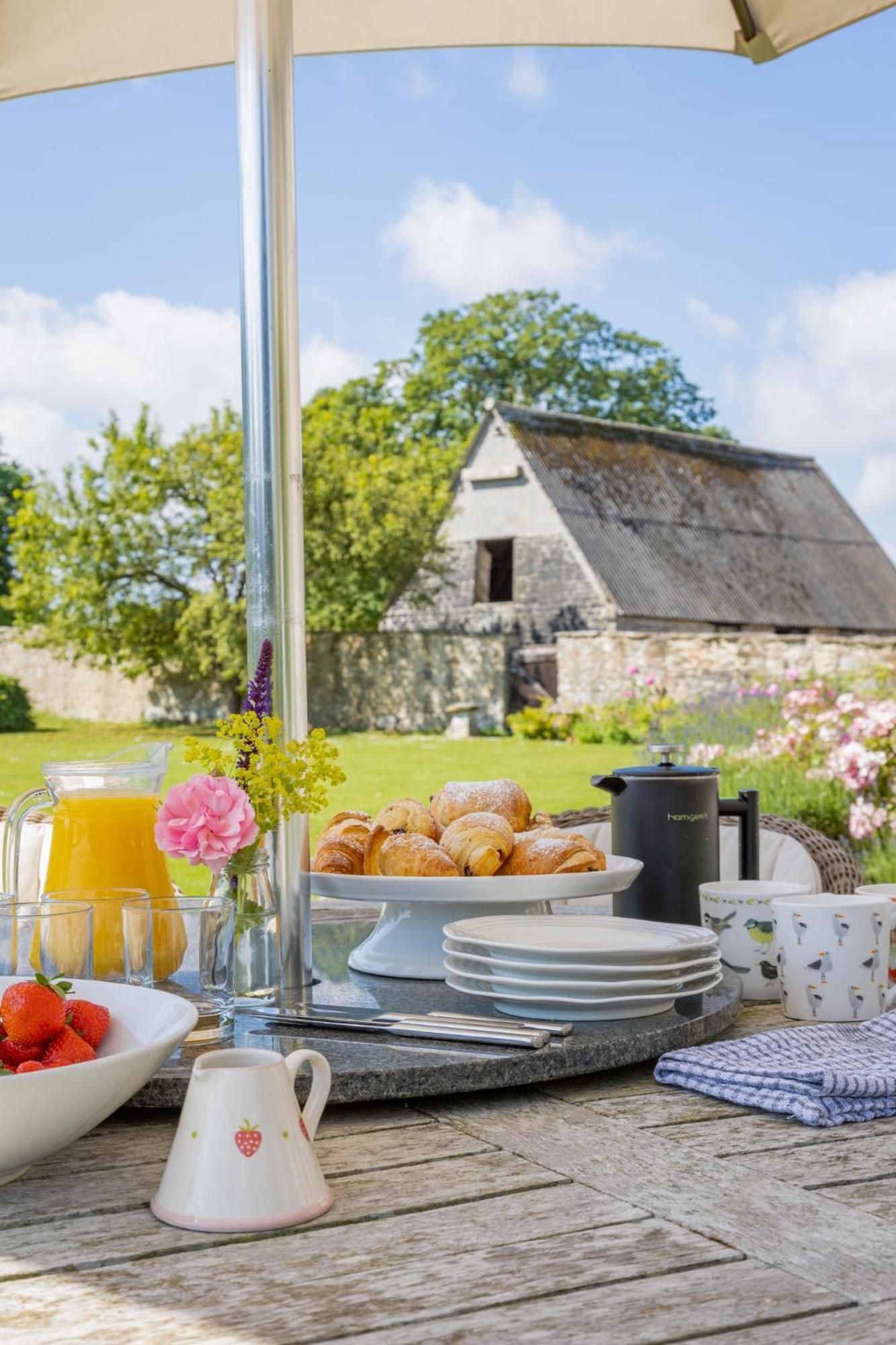 Overtown Manor Bed And Breakfast Swindon Buitenkant foto